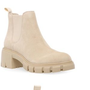 Steve Madden Howler Chelsea boot size 8.5